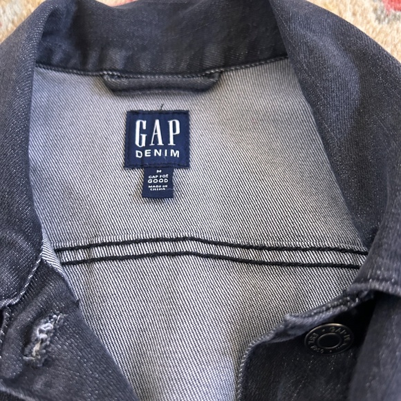 GAP Women’s Icon Denim Jacket – Size Medium – Black – EUC - Picture 9 of 9